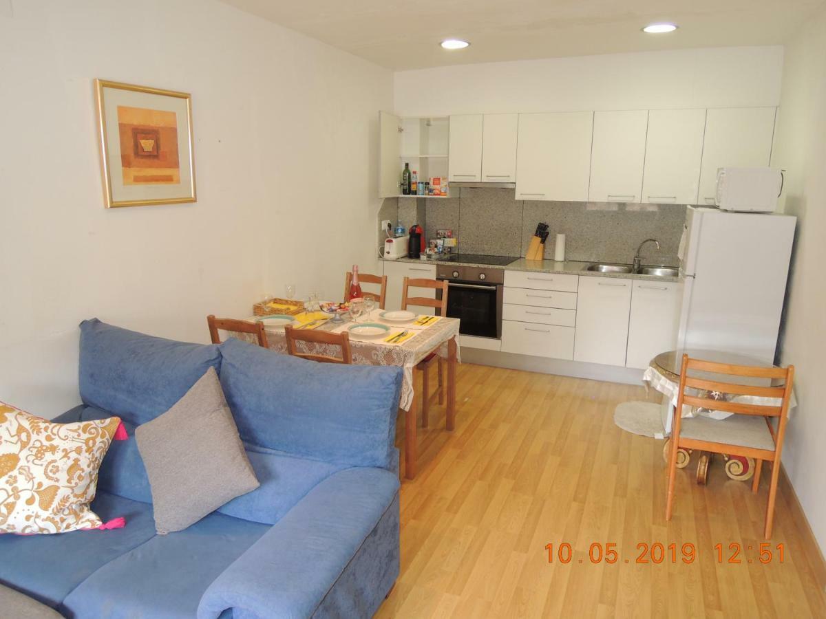 Apartament Besalu Daire Dış mekan fotoğraf
