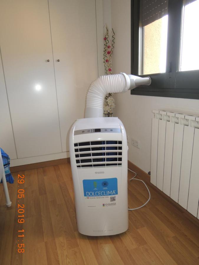 Apartament Besalu Daire Dış mekan fotoğraf